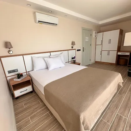 Guezel Life Gazde/Camere de închiriat Çeşme